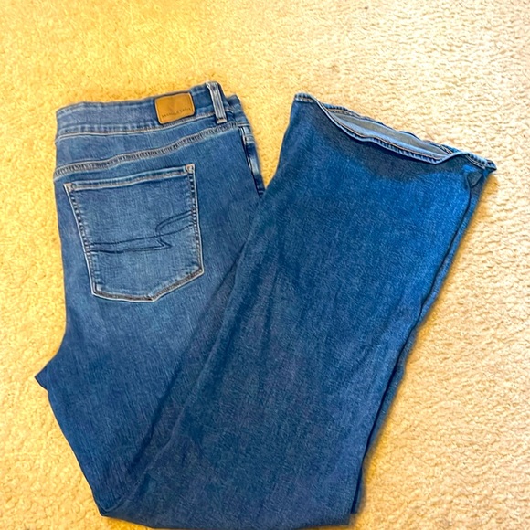 American eagle HI-rise artist flare jeans size 20 Long - Picture 1 of 6